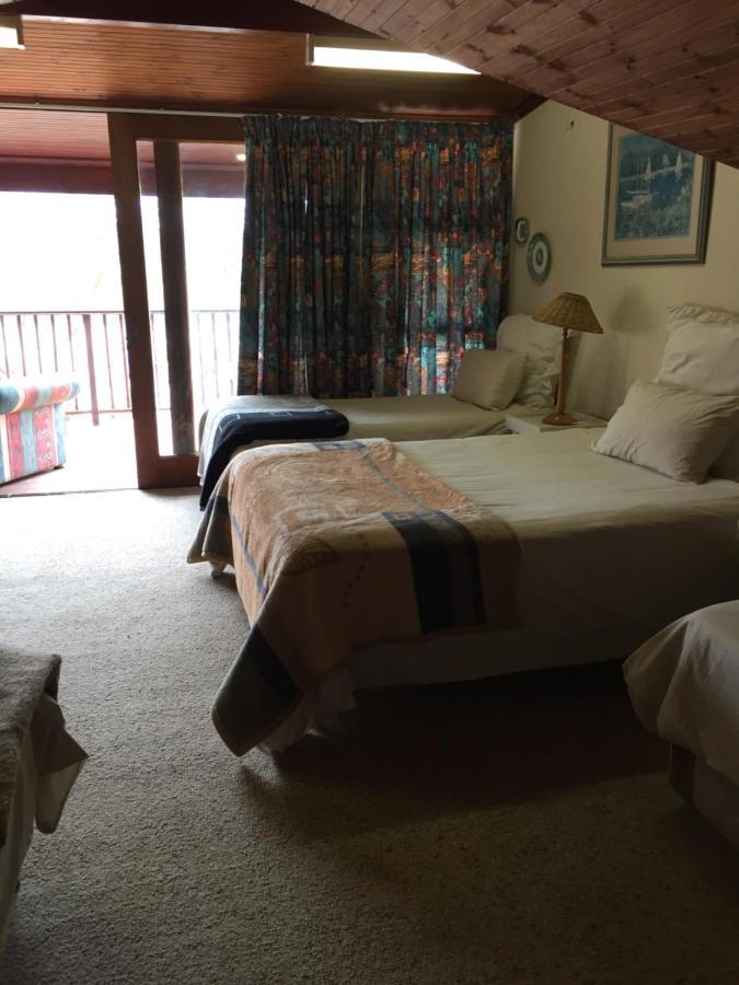 Riverfront Homestay Port Elizabeth Exterior photo